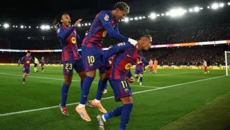 ক্যাম্প ন্যুতে আতলেতিকোর স্বপ্ন ভাঙল বার্সেলোনার জয়