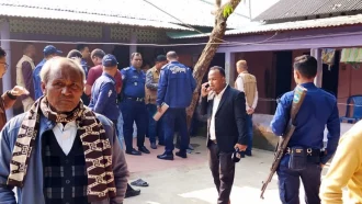 নিজ বাড়িতে মুক্তিযোদ্ধা ও তার স্ত্রীকে ‘গলা কেটে হত্যা’