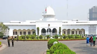 রাষ্ট্রপতির সঙ্গে সিইসির সাক্ষাৎ বেলা ১২টায়