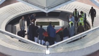 স্বামীর পাশে চিরনিদ্রায় শায়িত ‘আপসহীন নেত্রী’ খালেদা জিয়া