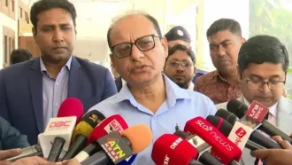 ঝরে পড়া শিক্ষার্থীর হার কমাতে স্কুল ফিডিংসহ বিশেষ পদক্ষেপ নেয়া হচ্ছে: প্রাথমিক ও গণশিক্ষা উপদেষ্টা