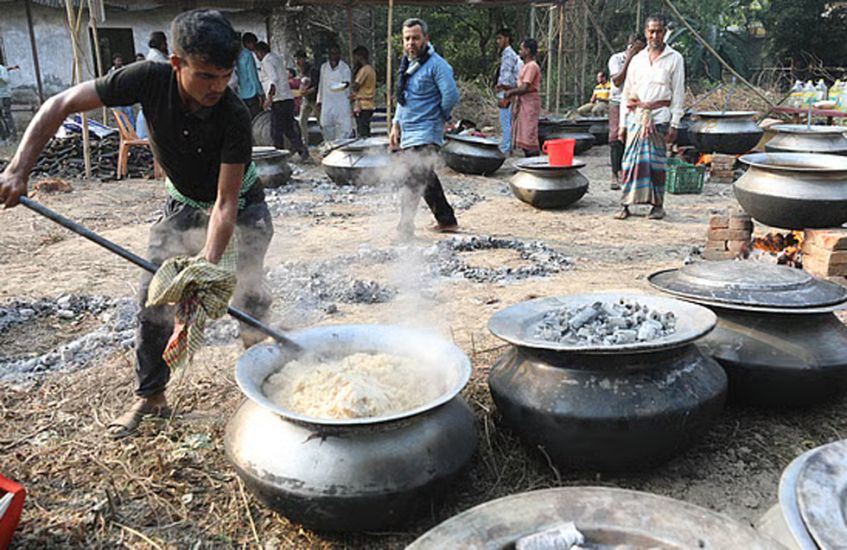 তারেক রহমানের সিলেট সফর : মিনিস্টার বাড়িতে ১২ হাজার মানুষের খাবার প্রস্তুত