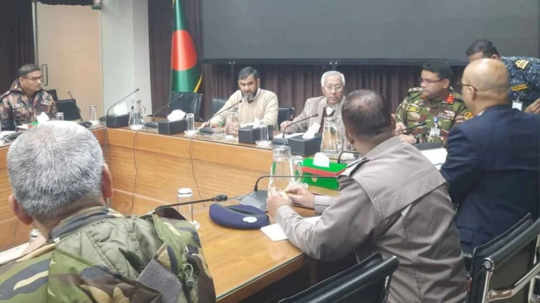 অবৈধ অস্ত্র উদ্ধার, সন্ত্রাসীদের গ্রেফতারের নির্দেশ ইসির