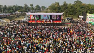 ‘দুলাভাই’ ‘দুলাভাই’ ধ্বনিতে মুখরিত সিলেটের আলিয়া মাঠ