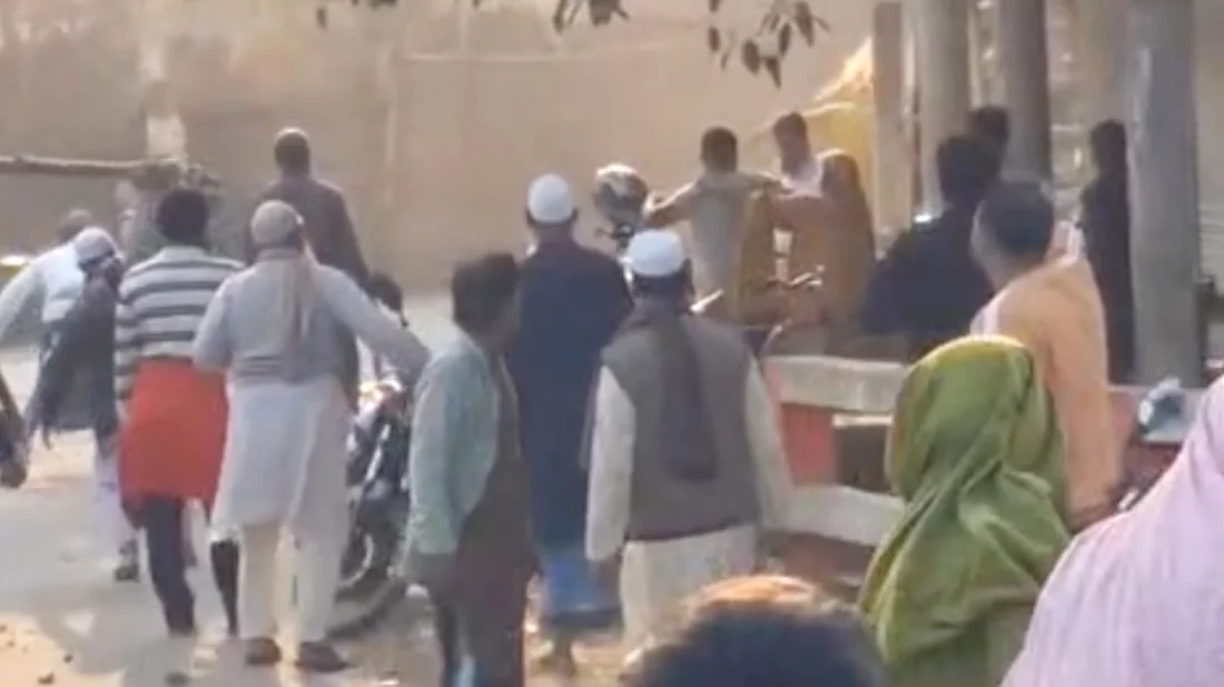 চুয়াডাঙ্গায় ভোট চাওয়াকে কেন্দ্র করে বিএনপি–জামায়াতের সংঘর্ষ, আহত অন্তত ১৫