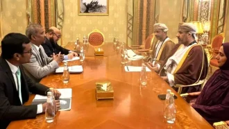 বাংলাদেশিদের জন্য আবার ওয়ার্ক ভিসা চালু করবে ওমান