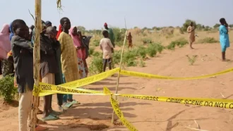 নাইজেরিয়ায় বন্দুকধারীদের হামলা, শিশু-নারীসহ নিহত ৩০