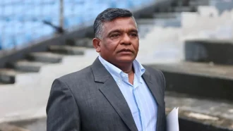 অস্ট্রেলিয়ায় যাননি, দেশেই আছেন বিসিবি প্রেসিডেন্ট বুলবুল