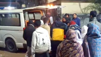 শরীয়তপুরে ‘গ্রাম্য চিকিৎসককে’ ছুরিকাঘাতের পর আগুনে পুড়িয়ে হত্যার চেষ্টা