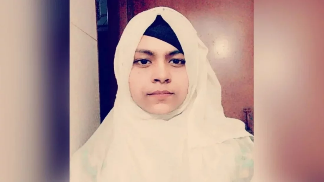 বনশ্রীতে স্কুলছাত্রী খুনের ঘটনায় রেস্তোরাঁকর্মী মিলন গ্রেপ্তার