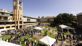 বাংলাদেশ ও ভারতসহ ৪ দেশের শিক্ষার্থীদের ভিসায় অস্ট্রেলিয়ার কড়াকড়ি