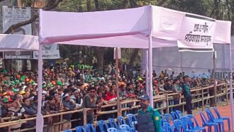 আলীয় মাঠে ‘গুম ও শহীদ’ পরিবারের জন্য আলাদা জায়গা