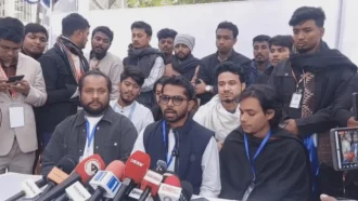 ব্যালট টোকেন নিয়ে কেন্দ্রে প্রবেশের অভিযোগ ছাত্রদল সমর্থিত প্যানেলের