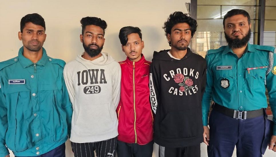 সিলেটে পুলিশের টাকা ছিনতাই, ৩ জন কারাগারে