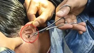 পরীক্ষা চলাকালে অনেকের কানে মিললো ডিভাইস, আটক ৫২