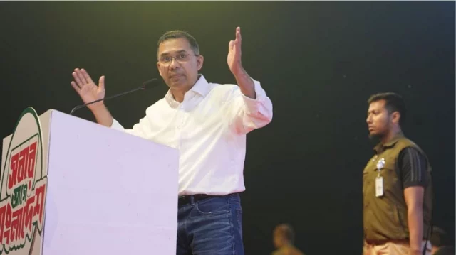 তাহাজ্জুদের নামাজ পড়ে ভোটকেন্দ্রের সামনে ফজর পড়বেন: তারেক রহমান