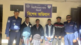 *বিয়ানীবাজার থানা পুলিশের পৃথক বিশেষ অভিযানে ৫ জন আসামী গ্রেফতার, ।*