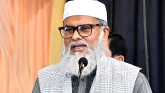 আমরা নির্বাচিত সরকারের কাছে ক্ষমতা হস্তান্তরে প্রস্তুত: ধর্ম উপদেষ্টা