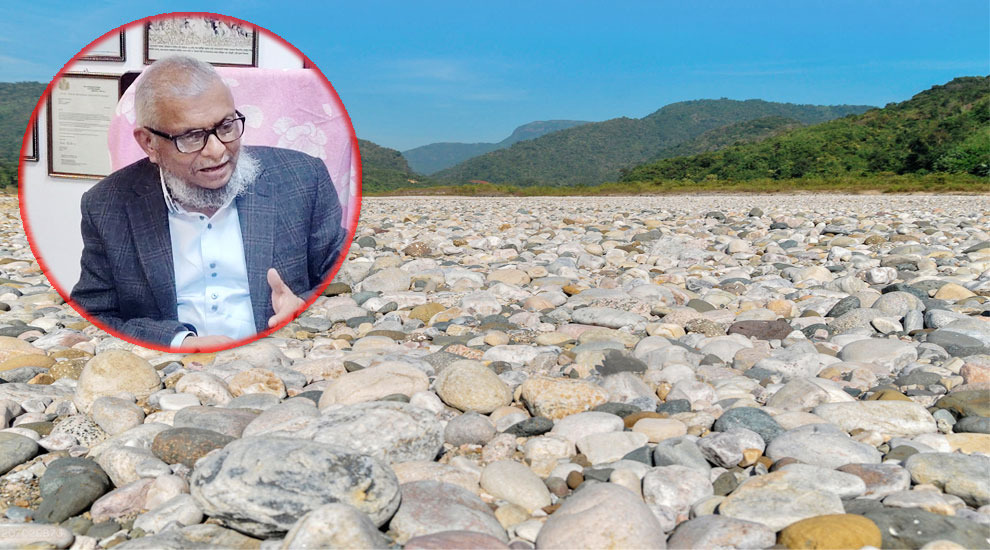 কোয়ারি থেকে পাথর তুলতে চান আরিফ