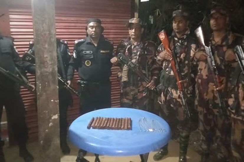 সিলেট সীমান্তে উচ্চ ক্ষমতার বিস্ফোরক উদ্ধার