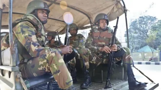 আজ থেকে ভোটের মাঠে নামছে আইনশৃঙ্খলা বাহিনী