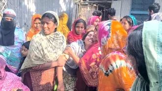 বাড়ির উঠানে দাদির, সরিষাক্ষেতে নাতনির মরদেহ উদ্ধার