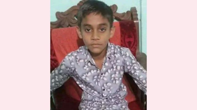 জকিগঞ্জে সড়কে প্রাণ গেল শিক্ষার্থীর