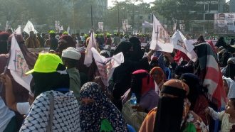 সিলেটে জামায়াতের সমাবেশে প্রথমবারের মতো অংশ নিলেন নারীরা