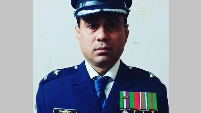 অন্য প্রার্থীর পক্ষে কাজ করছেন ওসি মোবাশ্বির’: বিএনপির অভিযোগ, ওসির অস্বীকার