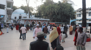 সিলেটে দুই ওলির মাজারে মুসল্লিদের ভিড়, পালিত হচ্ছে শবে বরাত