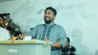 ঢাকা-১১ আসনে বিজয়ী এনসিপির নাহিদ ইসলাম