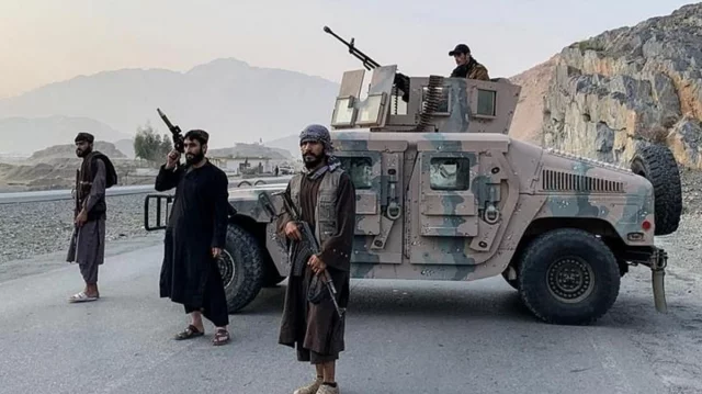 পাকিস্তান-আফগানিস্তানের সংঘাতে ‘ভয়াবহ পরিস্থিতি’