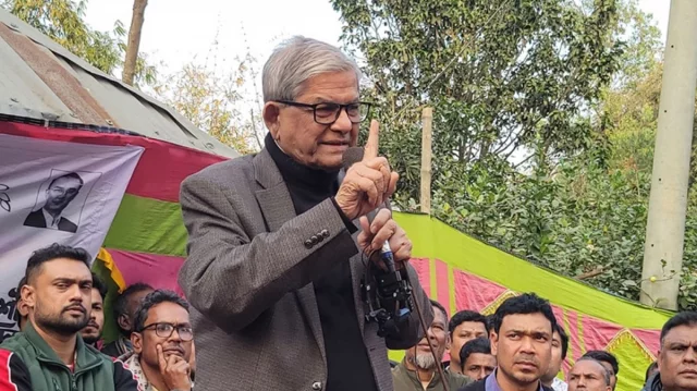 ৩০ কেন্দ্রের ফলাফলে বড় ব্যবধানে এগিয়ে মির্জা ফখরুল