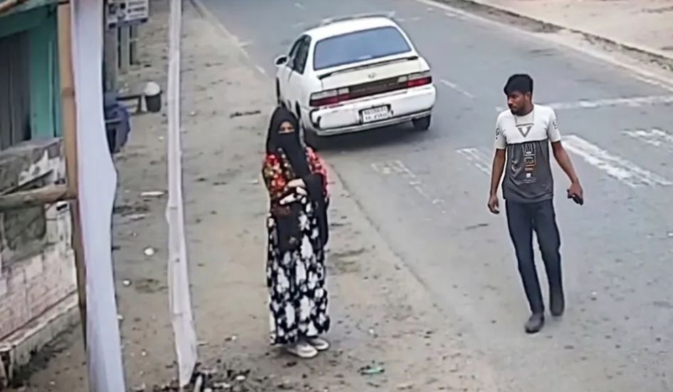 সাহসিকতায় অপহরণের হাত থেকে বাঁচলেন নিশি