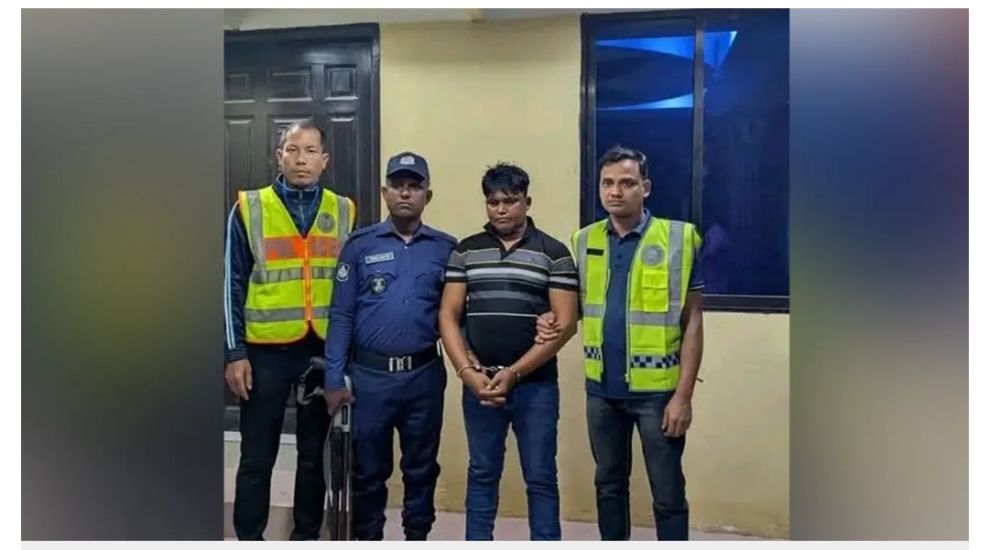 সিলেটে ‘মব’ করে বিএনপি নেতার নেতৃত্বে হাতকড়াসহ আসামী ছিনতাই, অতপর…