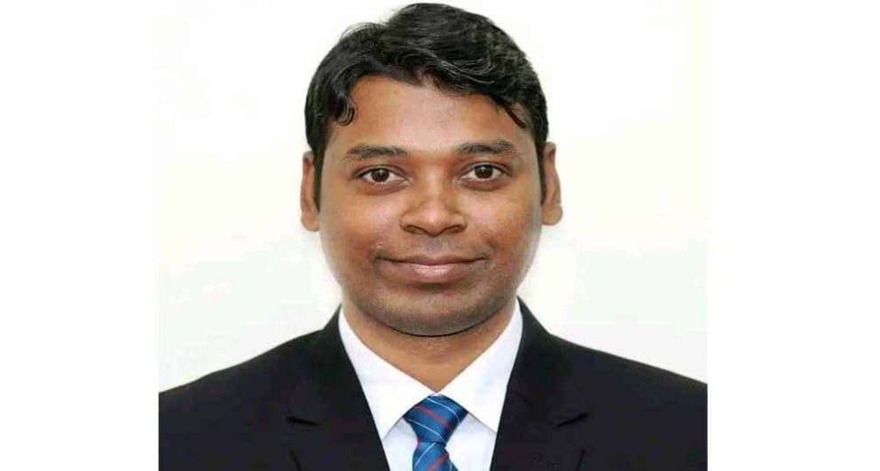 নারীদের সঙ্গে পর্ন ভিডিও তৈরি করতেন সুনামগঞ্জের সাবেক ভূমি কমিশনার!