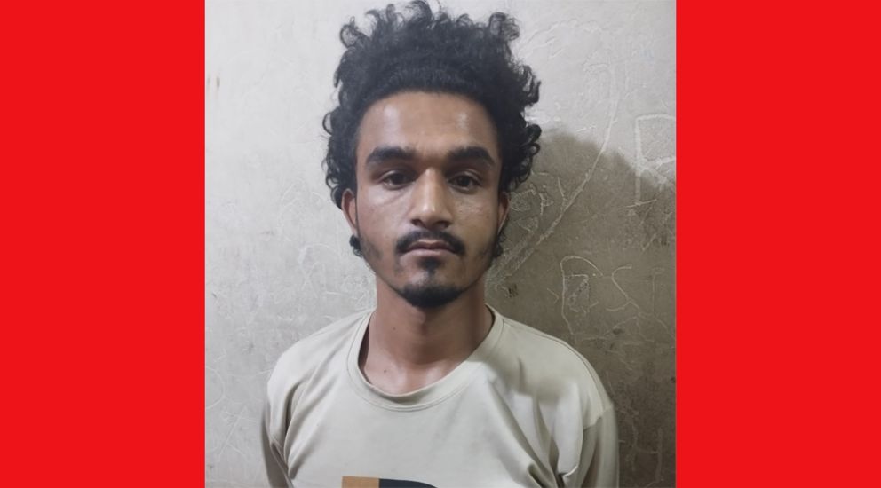 পুলিশ করল রেকার, সোর্সের মোটরসাইকেল মাস্তি