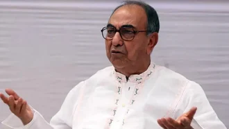 জ্ঞান হারিয়ে হাসপাতালে ভর্তি মির্জা আব্বাস