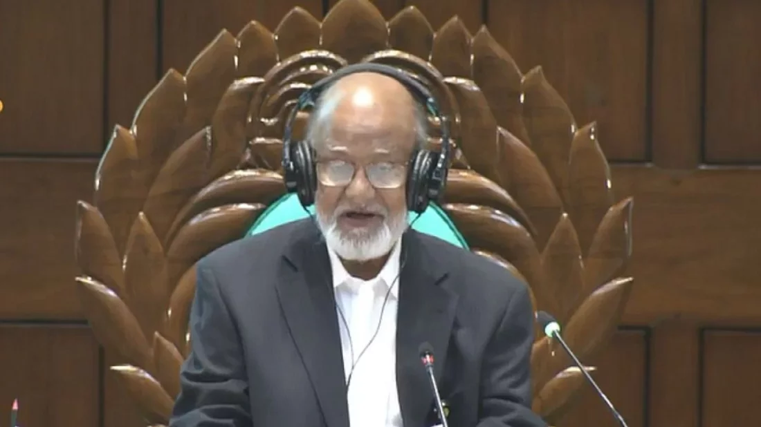 ত্রয়োদশ সংসদের সভাপতিত্ব করছেন ড. খন্দকার মোশাররফ হোসেন