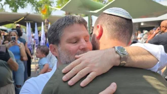 অতর্কিত হামলায় ইসরায়েলি মন্ত্রীর ছেলের ‘কলিজা ছিন্নভিন্ন’