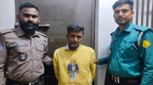 সিলেটে রিকশাচালকের প্র*তা*র*ণা, আলমগীর গ্রে*প্তা*র