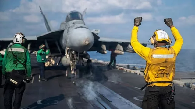 মধ্যপ্রাচ্যে অতিরিক্ত কয়েক হাজার সেনা মোতায়েন করছে যুক্তরাষ্ট্র