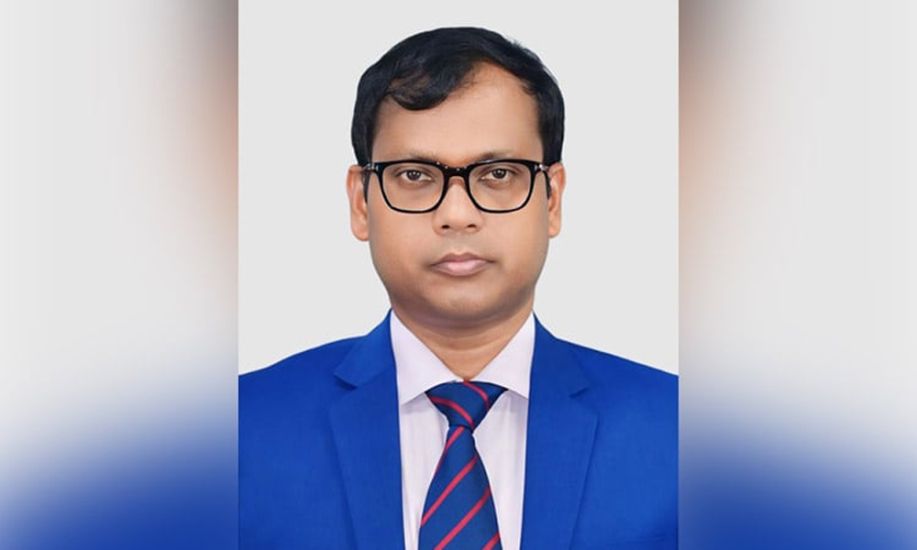 সিলেটের ডিসিসহ তিন কর্মকর্তাকে হাইকোর্টের শোকজ