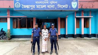 জৈন্তাপুরে ৫০ পিস ইয়াবাসহ দম্পতি গ্রেপ্তার