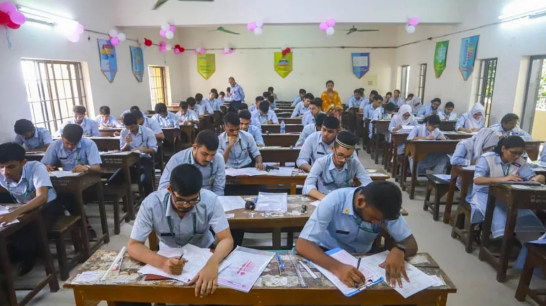 কঠোর হচ্ছে এসএসসি ও এইচএসসি পরীক্ষা