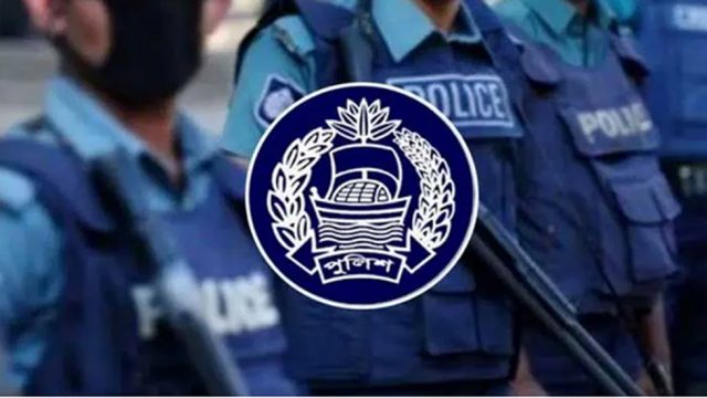 সিলেটে পুলিশের কব্জায় ১০২ জন