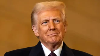 ট্রাম্পের নৈশভোজের অনুষ্ঠানে গুলি করা ব্যক্তি ছিলেন শিক্ষক