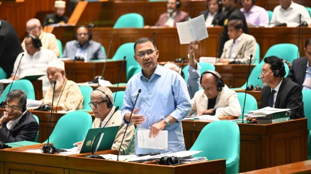 সরকারের অগ্রাধিকারে হাসিনা ও তার পরিবারসহ ১১ ব্যক্তি–প্রতিষ্ঠানের অর্থ পাচারের মামলা