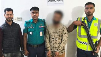 আলমপুর থেকে রুবেল গ্রেফতার