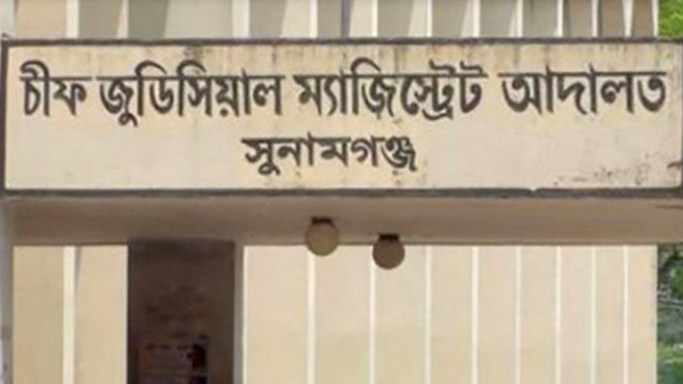 ‘আত্মহত্যা’ সাজিয়ে ধামাচাপার অভিযোগে আদালতে হত্যা মামলা